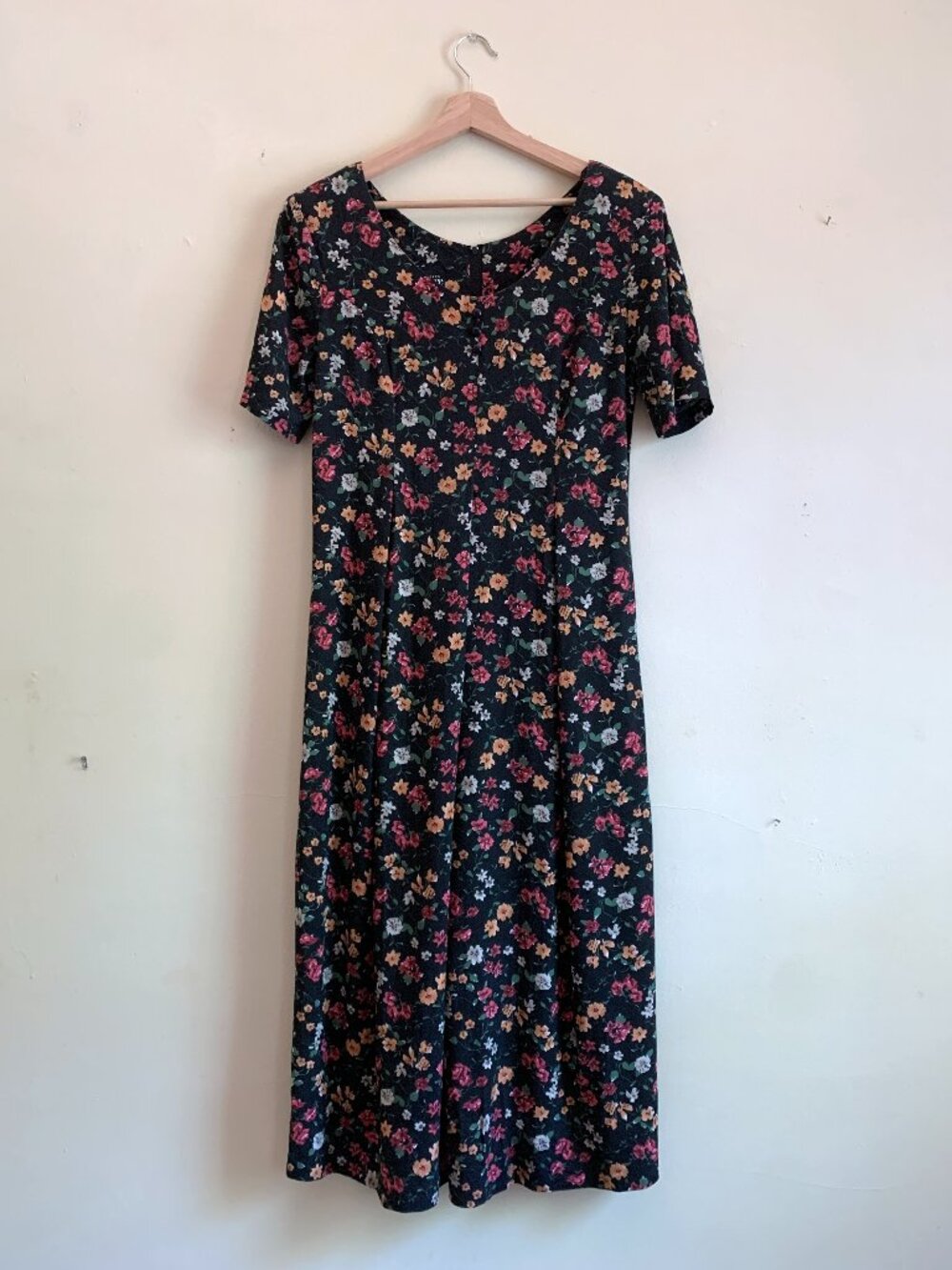 VINTAGE 80s Ms Choice Black Floral Jumpsuit Size 10/12 Short Sleeves